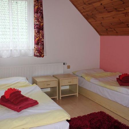 Apartman V Zachranne Stanici Pasicka Prosec  Екстериор снимка